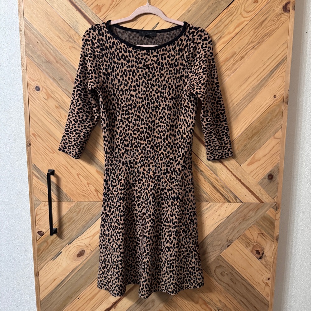 Ann Taylor Tan and Black Leopard Print Long Sleeve Dress sz. S Petite